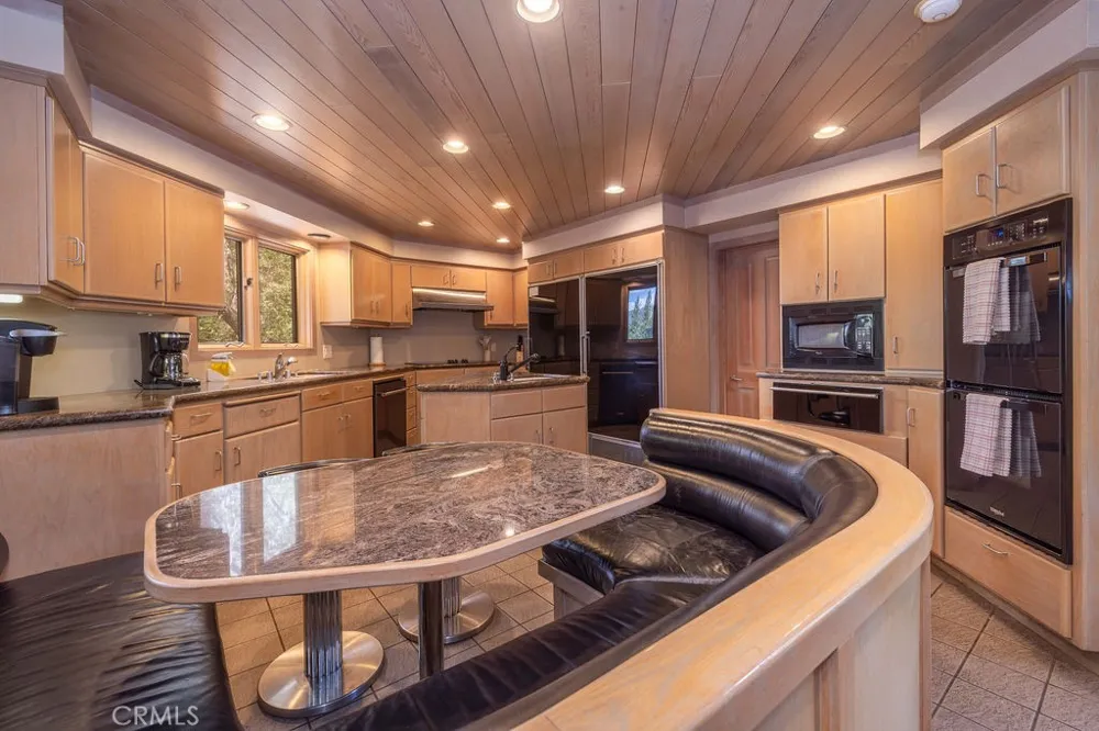42290 Heavenly Valley Big Bear Lake, CA 92315
