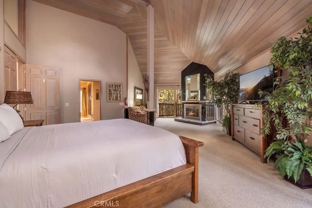 42290 Heavenly Valley Big Bear Lake, CA 92315