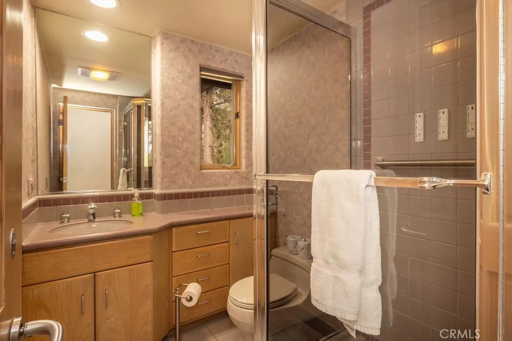 42290 Heavenly Valley Big Bear Lake, CA 92315