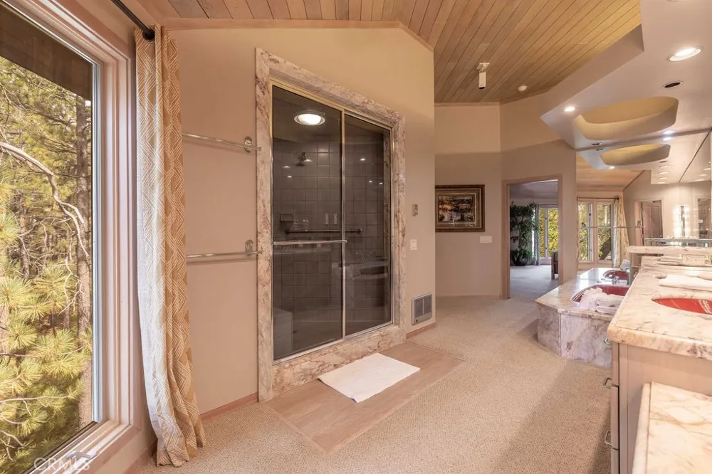 42290 Heavenly Valley Big Bear Lake, CA 92315