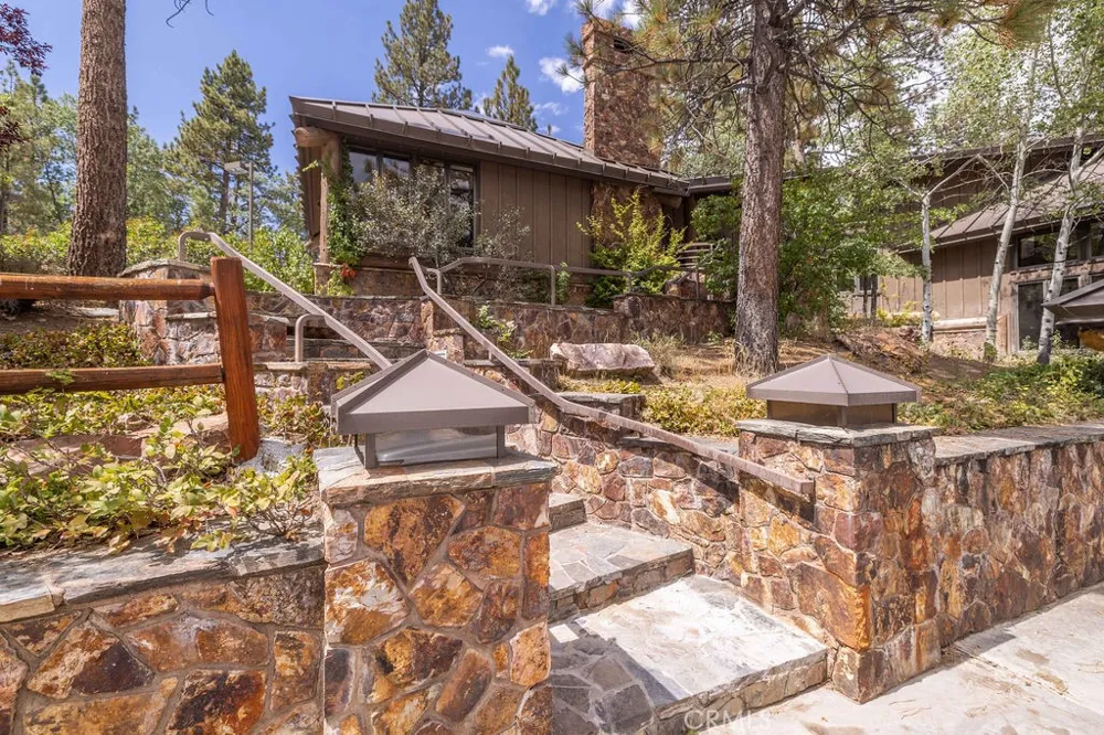 42290 Heavenly Valley Big Bear Lake, CA 92315