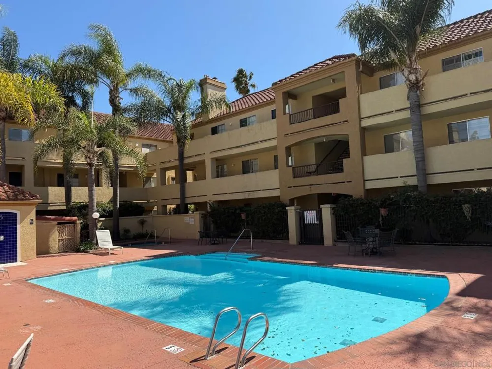 2057 Burton #64 San Diego, CA 92111
