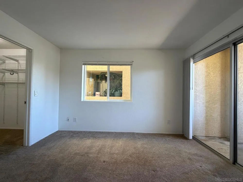 2057 Burton #64 San Diego, CA 92111