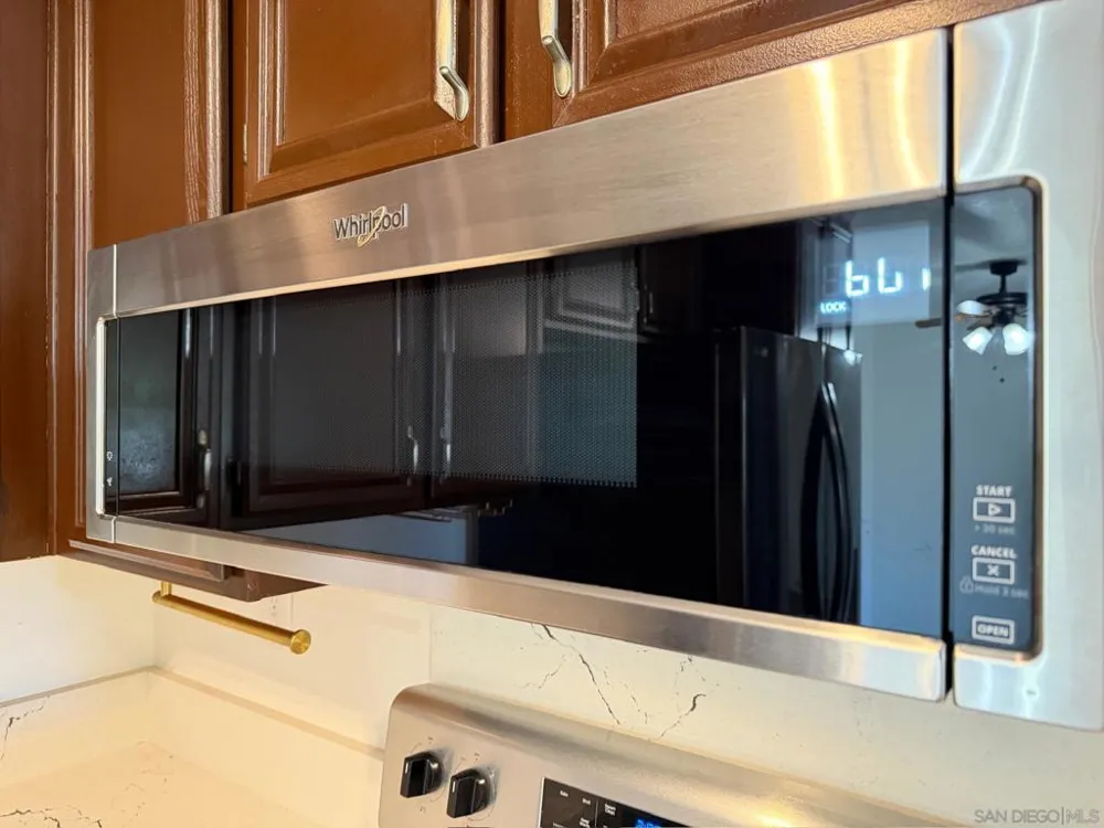 2057 Burton #64 San Diego, CA 92111