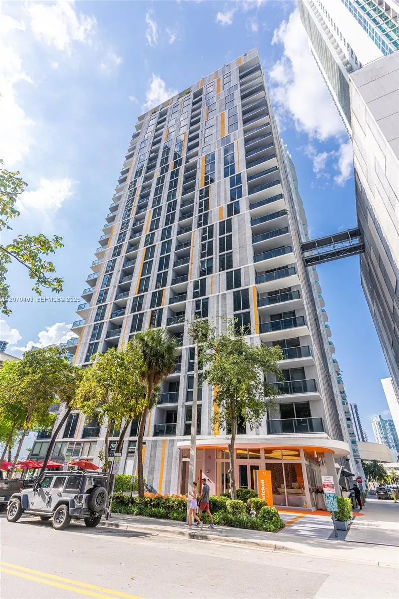 31 SE 6th St #707 Miami, FL 33131