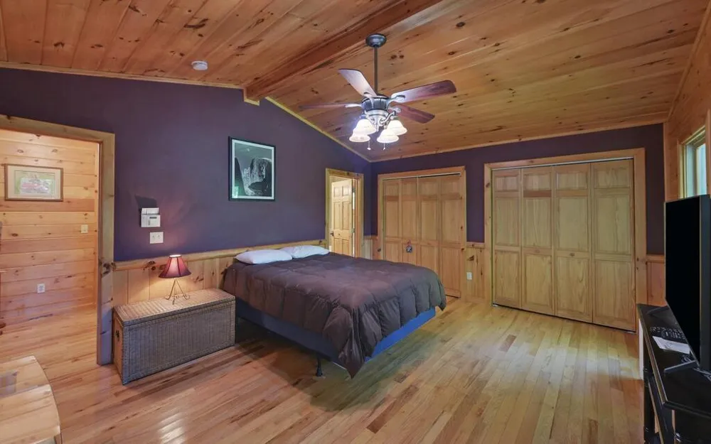 803 Brookhaven Lane Blue Ridge, GA 30513