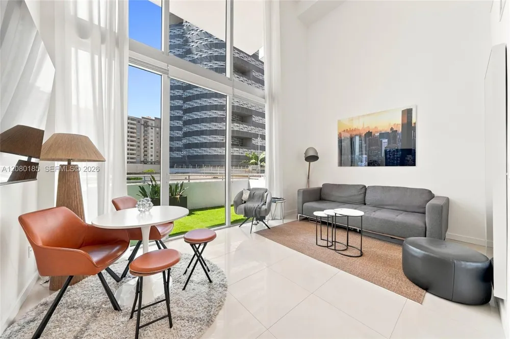 1050 Brickell Ave #214 Miami, FL 33131