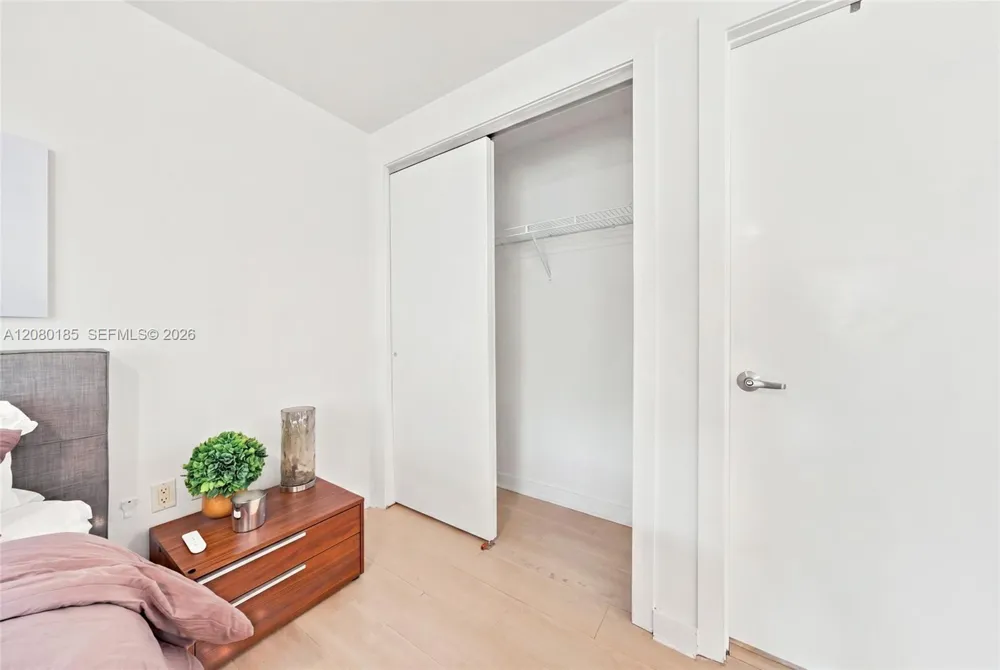 1050 Brickell Ave #214 Miami, FL 33131