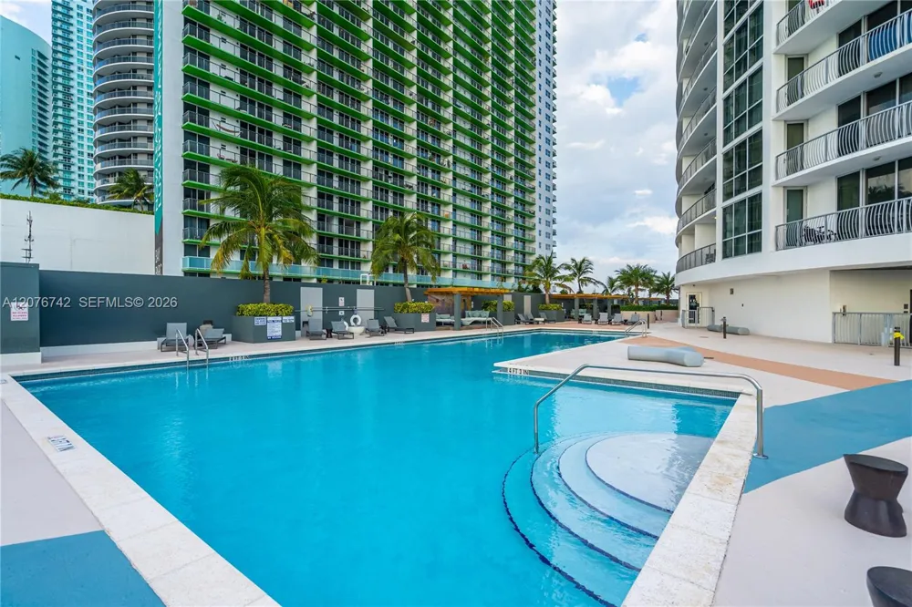 1750 Bayshore Dr #1602 Miami, FL 33132