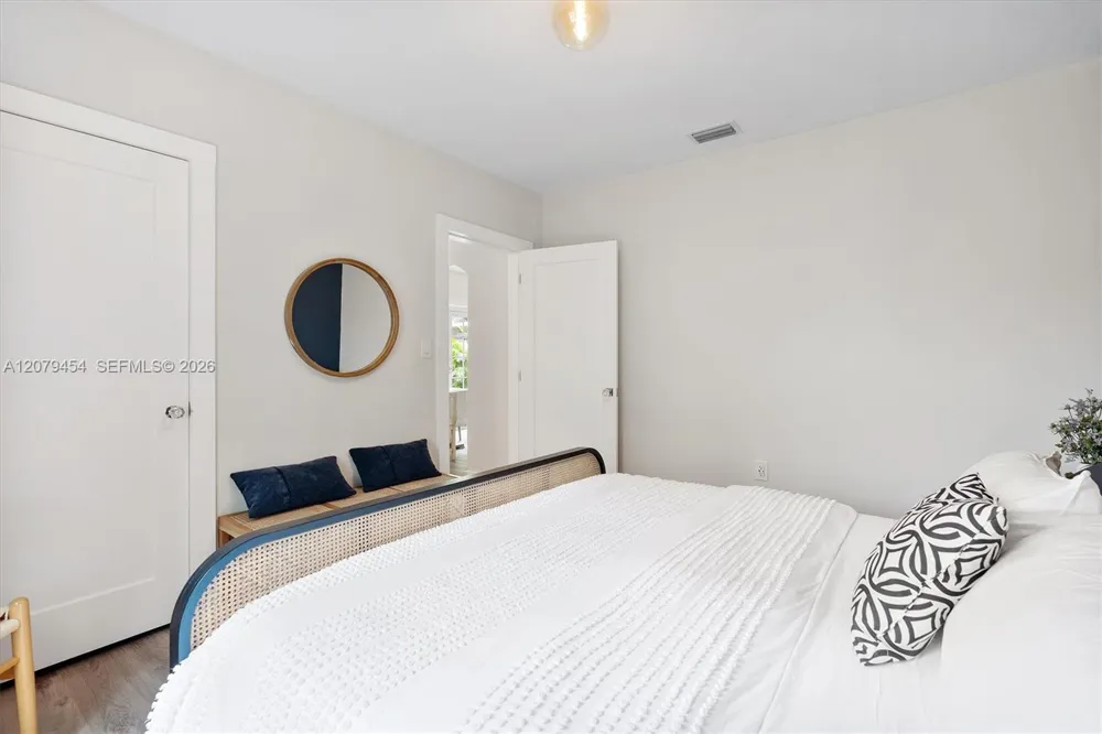 1024 Lenox Ave #1 Miami Beach, FL 33139