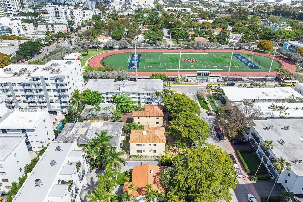 1024 Lenox Ave #1 Miami Beach, FL 33139