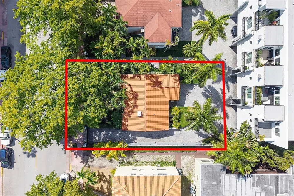 1024 Lenox Ave #1 Miami Beach, FL 33139