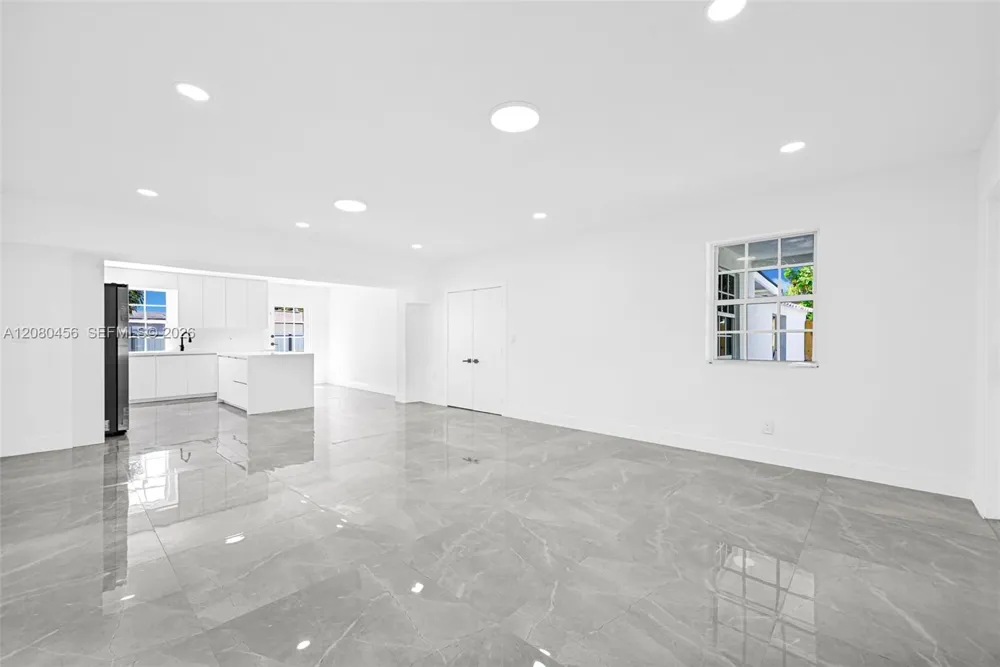 4040 SW 108th Ave Miami, FL 33165