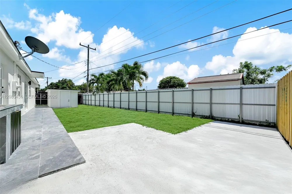 4040 SW 108th Ave Miami, FL 33165