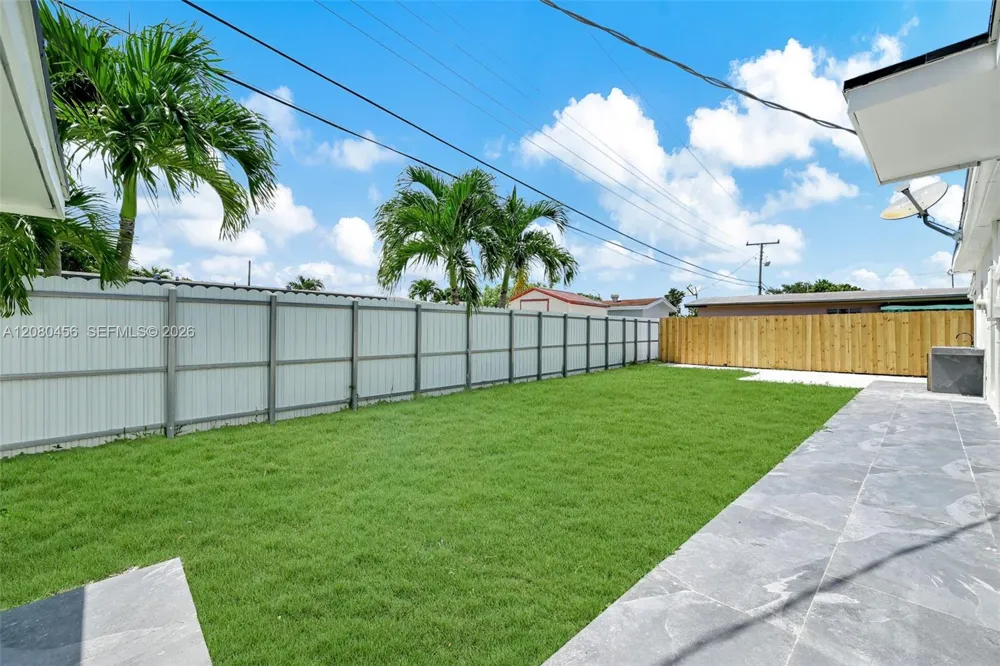 4040 SW 108th Ave Miami, FL 33165