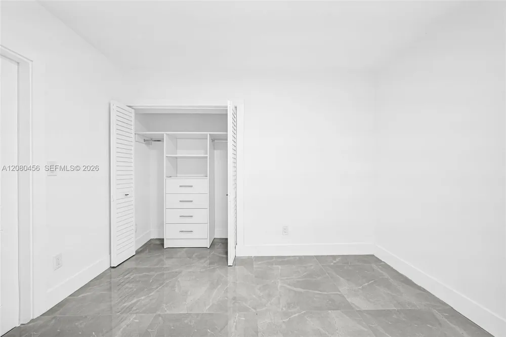 4040 SW 108th Ave Miami, FL 33165