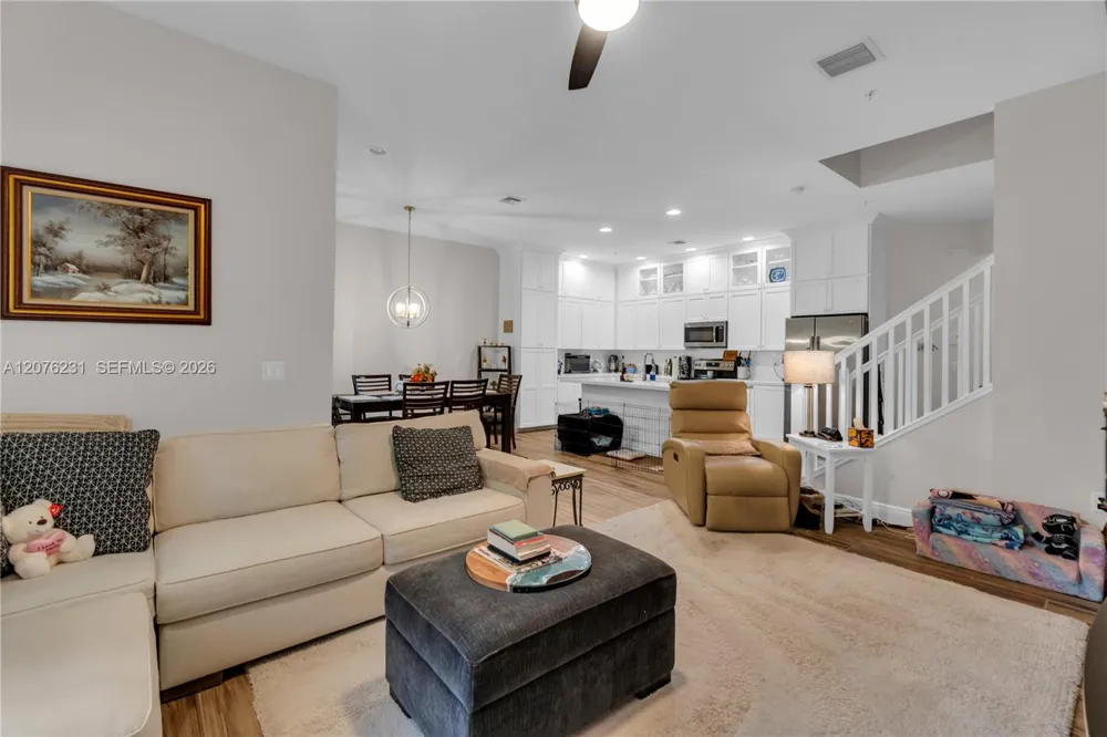 Address Not Shown Pembroke Pines, FL 33028