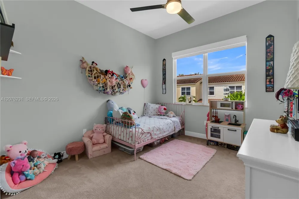 Address Not Shown Pembroke Pines, FL 33028