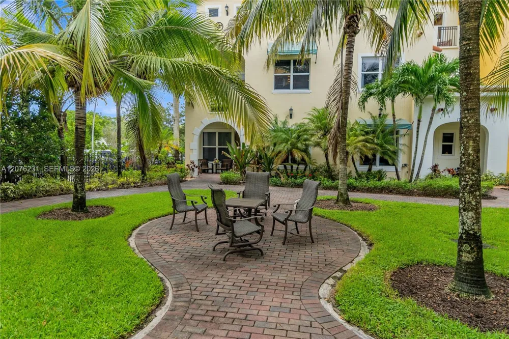 Address Not Shown Pembroke Pines, FL 33028