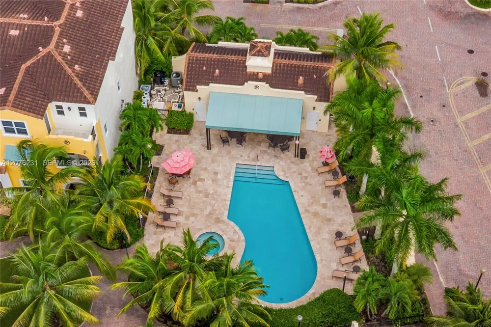 Address Not Shown Pembroke Pines, FL 33028