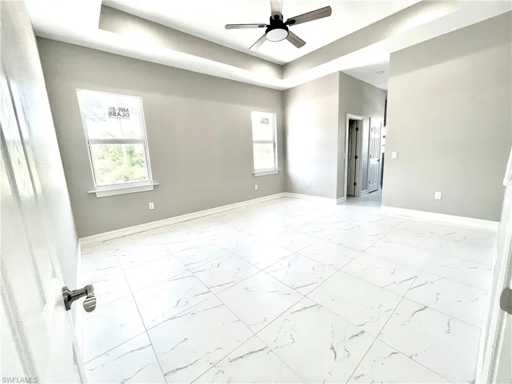 575 Summit Avenue S Lehigh Acres, FL 33974