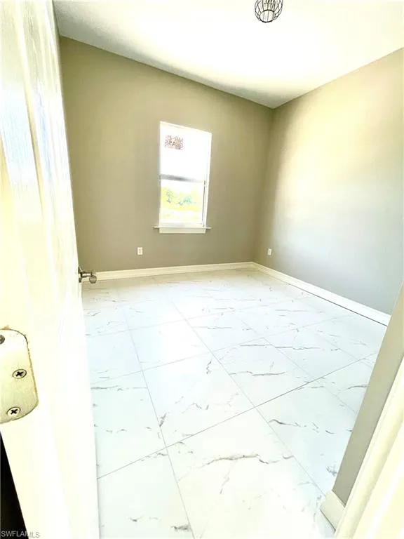 575 Summit Avenue S Lehigh Acres, FL 33974