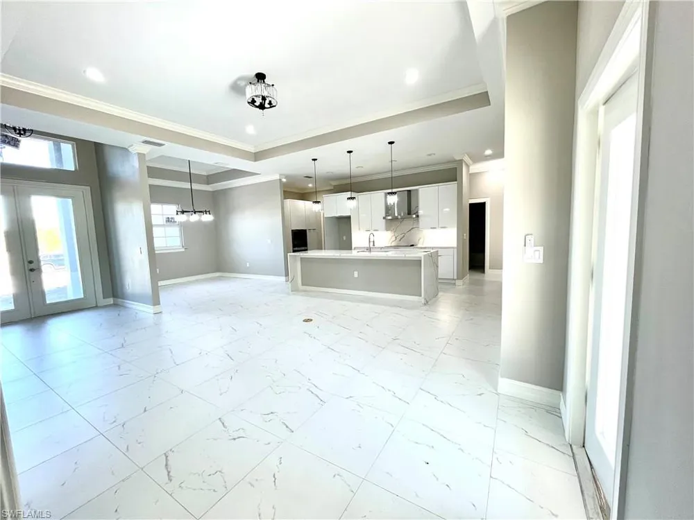 575 Summit Avenue S Lehigh Acres, FL 33974