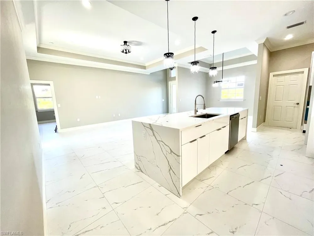 575 Summit Avenue S Lehigh Acres, FL 33974