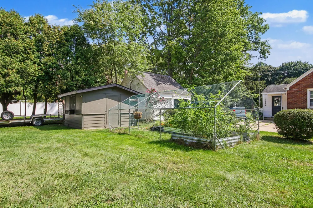 1214 Oakleigh Avenue NW Grand Rapids City, MI 49504
