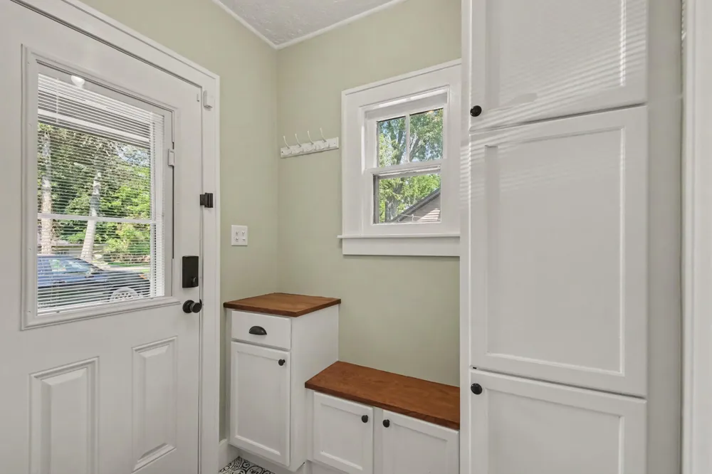 1214 Oakleigh Avenue NW Grand Rapids City, MI 49504