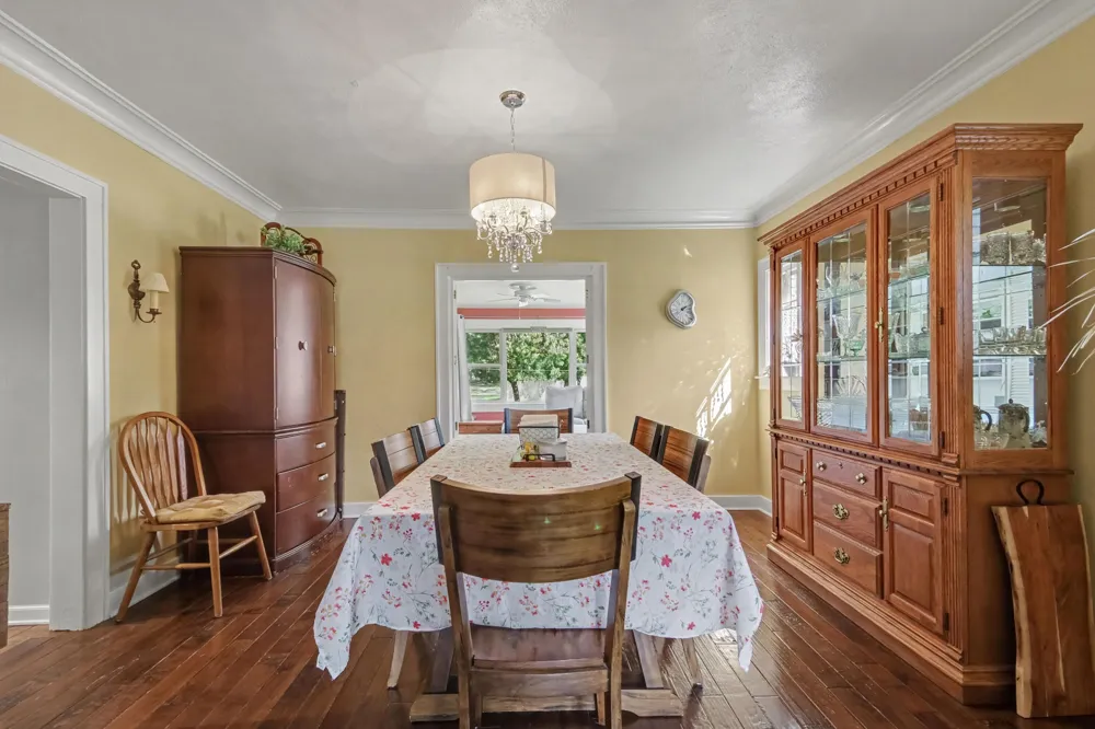 1214 Oakleigh Avenue NW Grand Rapids City, MI 49504