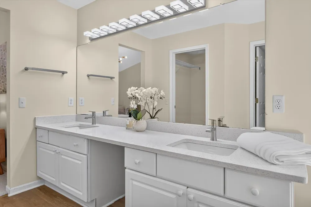 4905 Ravine Court Ann Arbor Charter Township, MI 48105