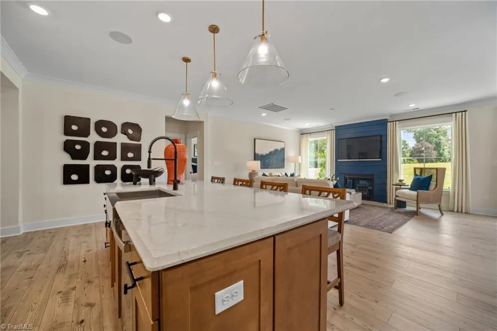 7811 Fairview Garden Trail Clemmons, NC 27012
