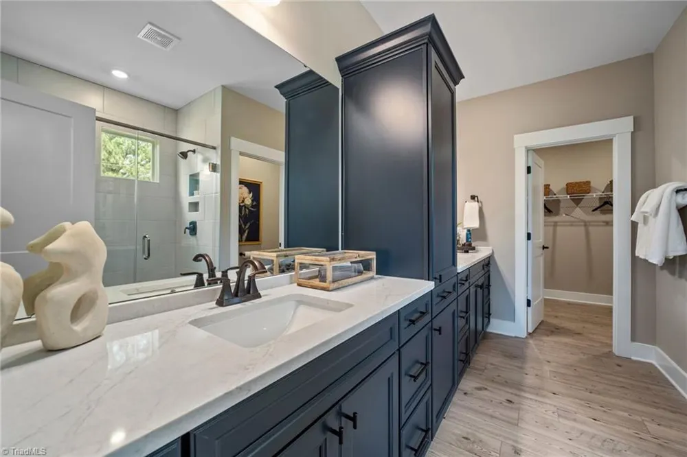 7811 Fairview Garden Trail Clemmons, NC 27012