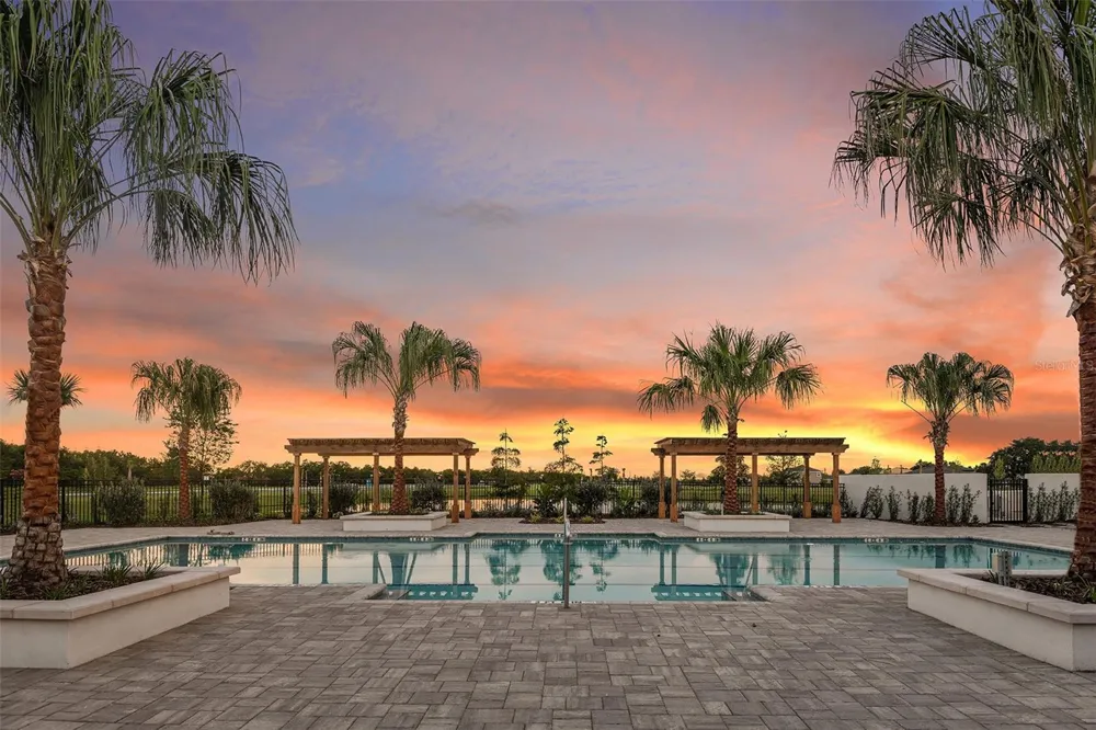 5316 SPRING MAIDEN CIRCLE Apollo Beach, FL 33572