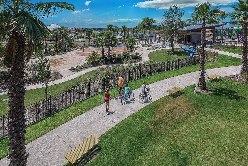 5316 SPRING MAIDEN CIRCLE Apollo Beach, FL 33572