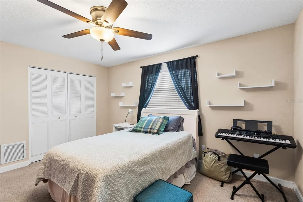 12152 BONNIE TERRACE Seminole, FL 33772