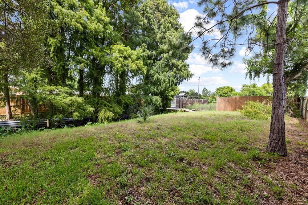 12152 BONNIE TERRACE Seminole, FL 33772