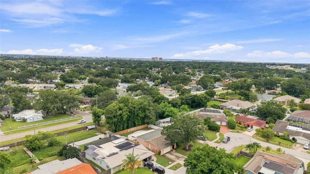 12152 BONNIE TERRACE Seminole, FL 33772