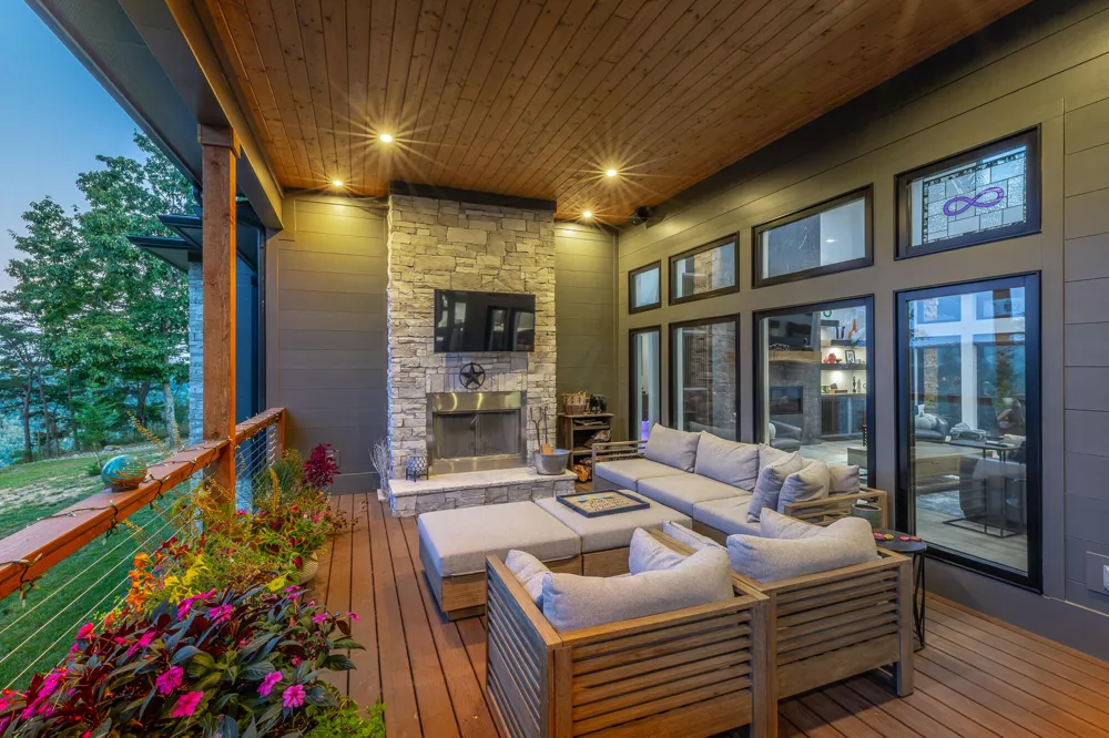 3775 Crockett Pointe Jasper, TN 37347