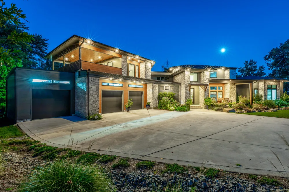 3775 Crockett Pointe Jasper, TN 37347