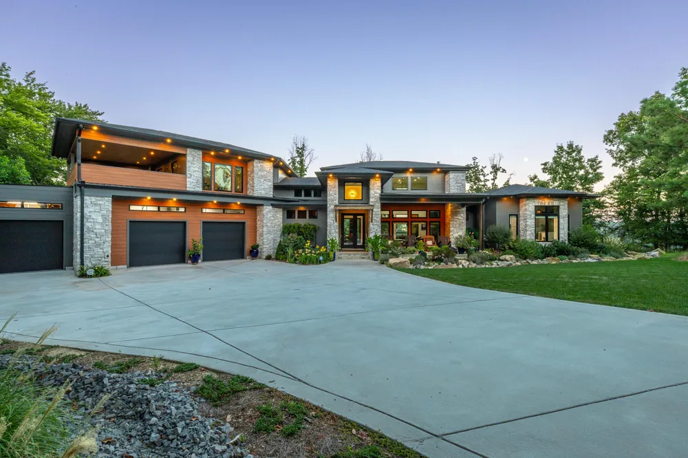 3775 Crockett Pointe Jasper, TN 37347