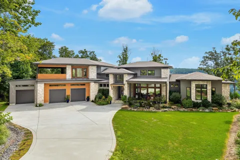 3775 Crockett Pointe