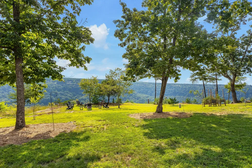 3775 Crockett Pointe Jasper, TN 37347