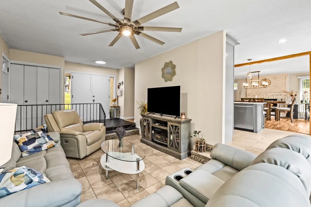 221 Riderwood Drive Dalton, GA 30721