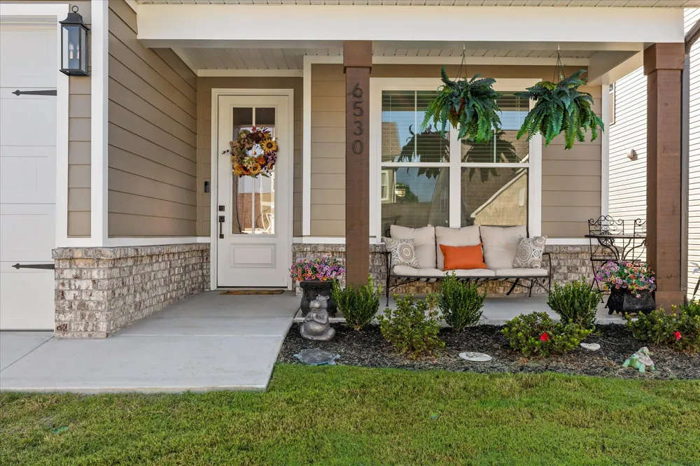 6530 Elizabeth Ann Way Ooltewah, TN 37363