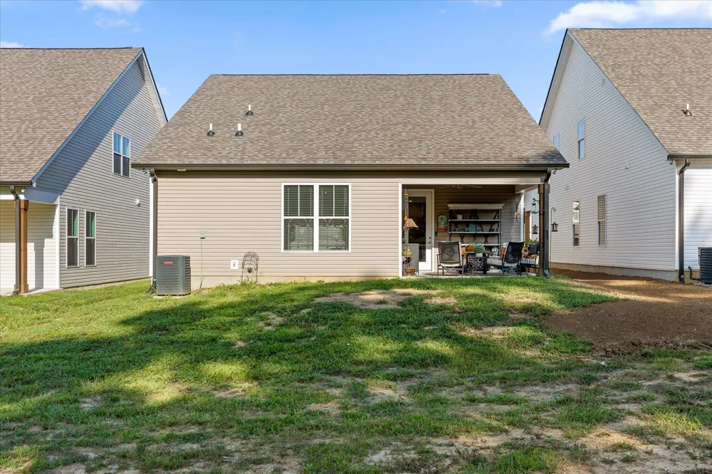 6530 Elizabeth Ann Way Ooltewah, TN 37363