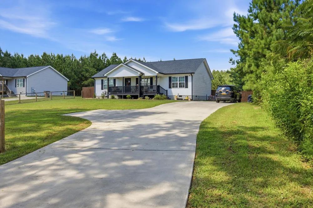 8241 Ga Hwy 2 Dalton, GA 30721