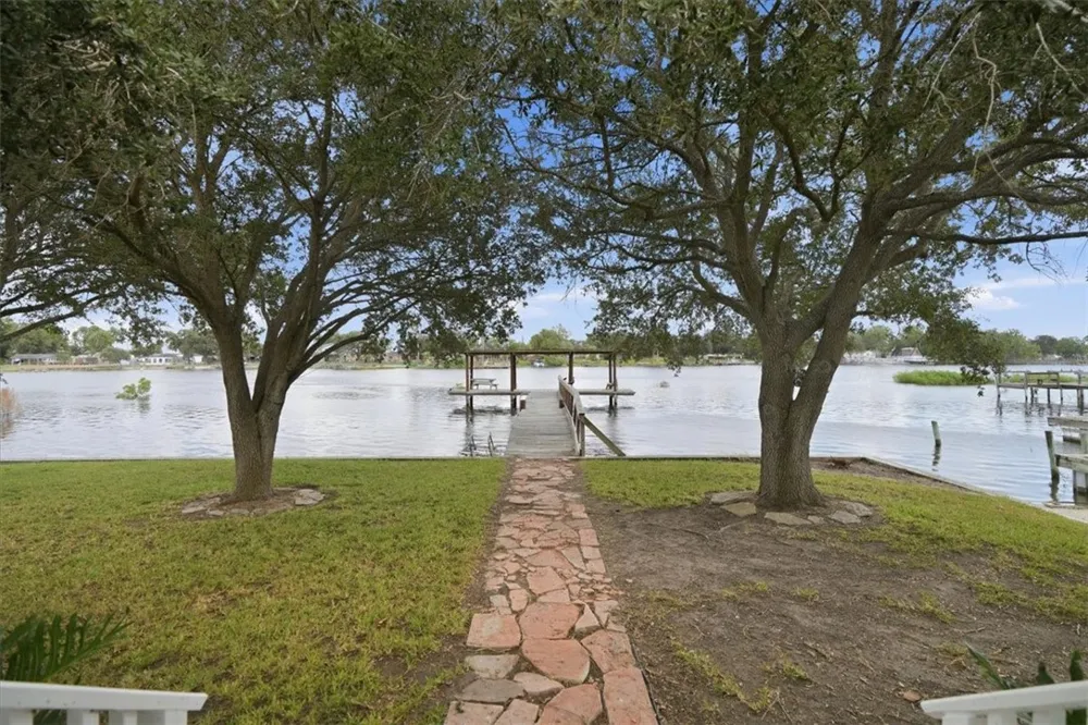 25006 Tuckers Trl Mathis, TX 78368