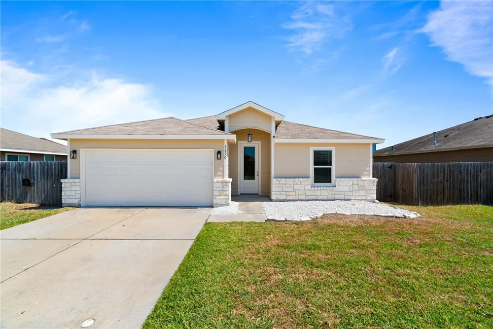 1110 Fallow Lane Corpus Christi, TX 78418
